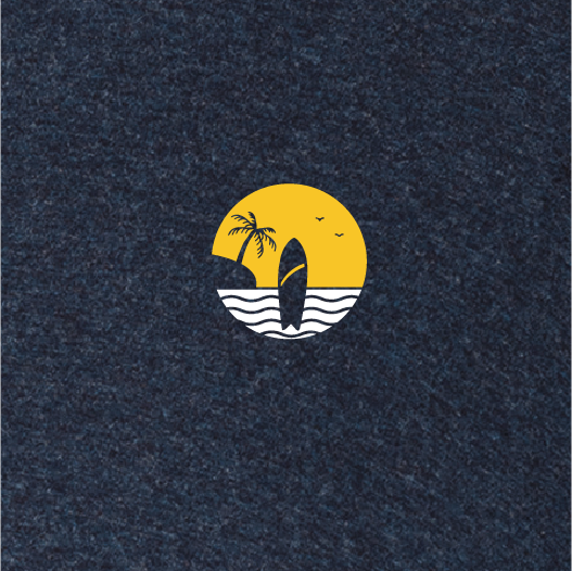 T-shirt met een Logo van een surfplank bij zonsondergang met  palmbomen